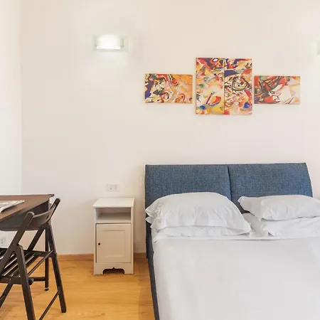 公寓 Termini Station Lightsome 3br