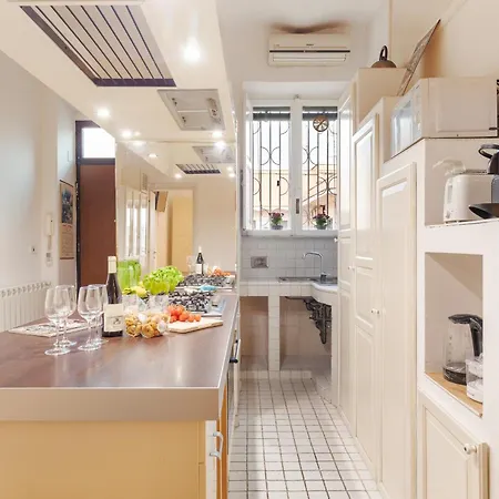 公寓 Termini Station Lightsome 3br